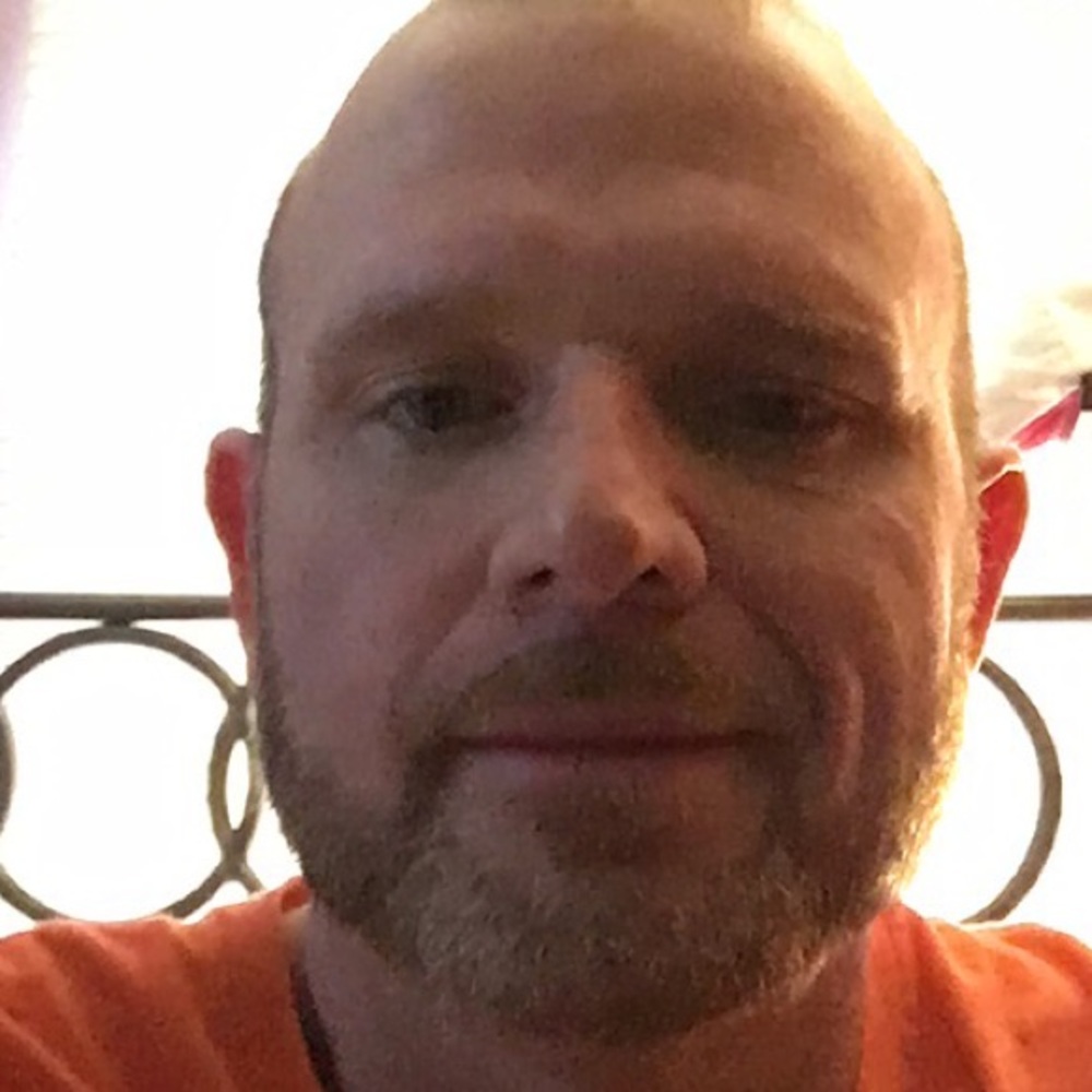 Meet your Posher, Adam